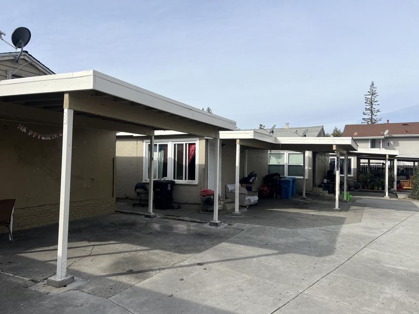 William, Redwood City CA 94063
