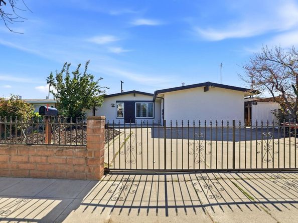 1800 Seaview Drive, San Jose CA 95122