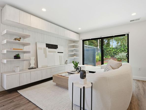 78 Poinsettia Avenue, San Mateo CA 94403