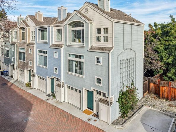 979 Pinto Palm Terrace 45, Sunnyvale CA 94087