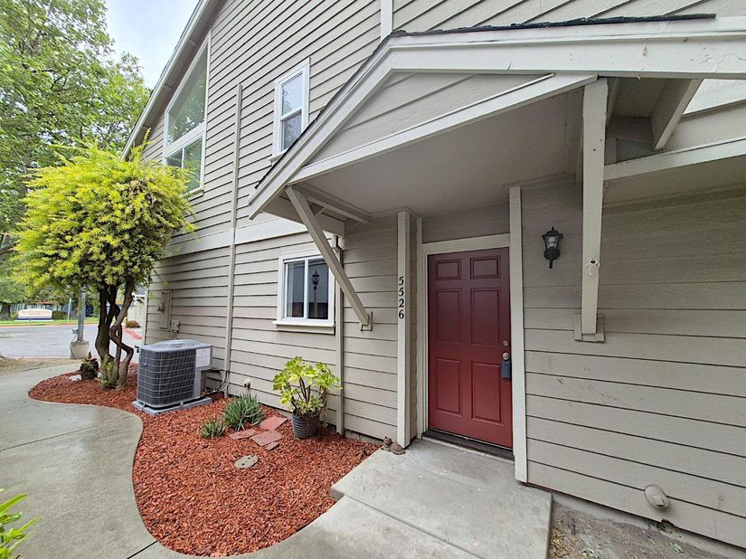 5526 Entrada Cedros, San Jose CA 95123