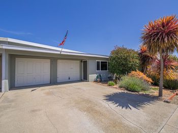 711 Bronte Avenue