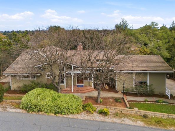 10140 Hillcrest Road, Cupertino CA 95014