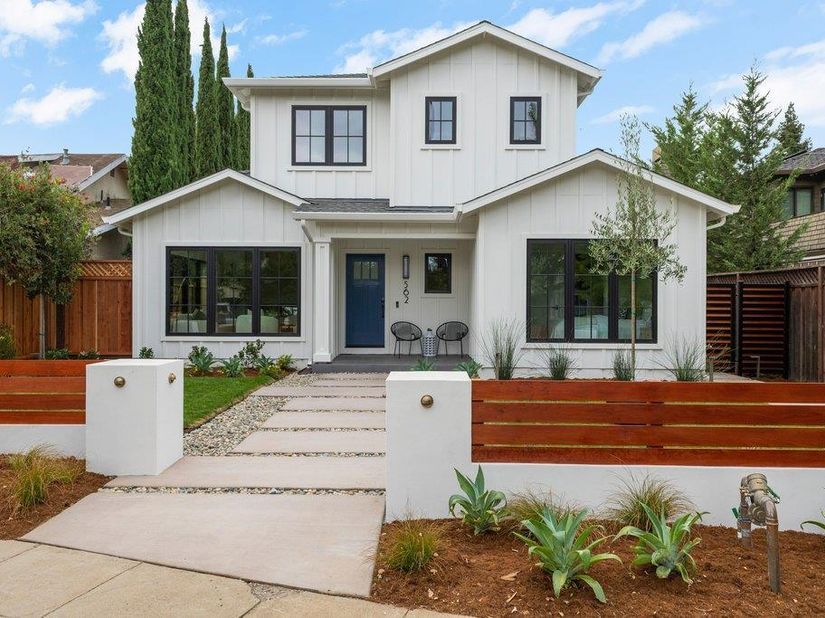 562 Palm Avenue, Los Altos CA 94022