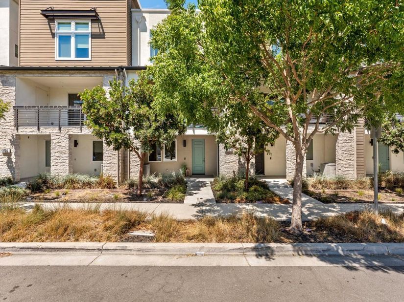5699 El Dorado Lane, Dublin CA 94568