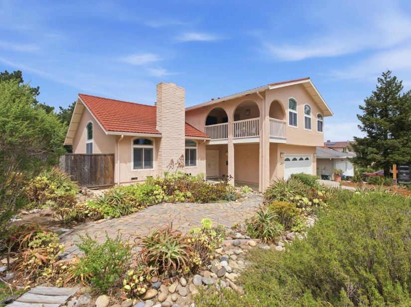 2564 Sherborne Drive, Belmont CA 94002