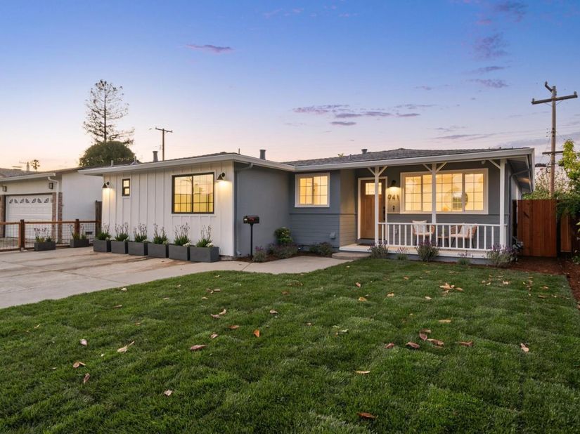 941 Amador Avenue, Sunnyvale CA 94085