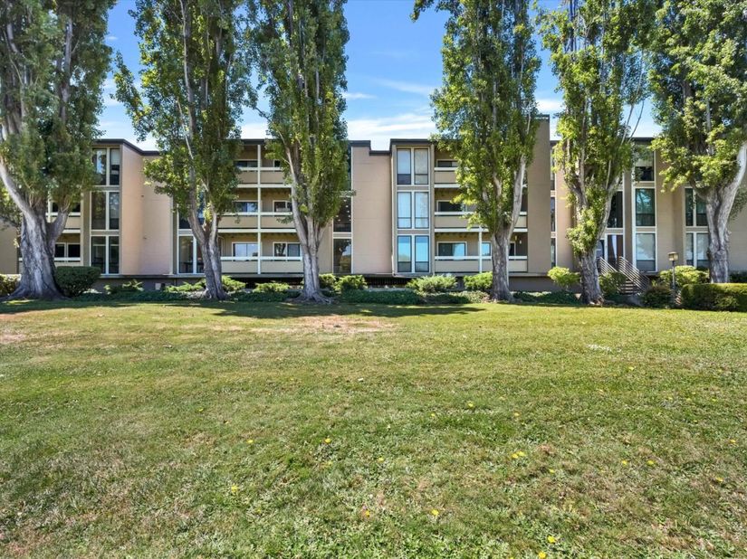 1170 Foster City Boulevard 107, Foster City CA 94404