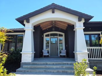1516 Los Montes Drive