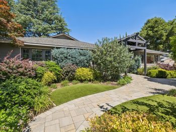 546 Cecelia Court