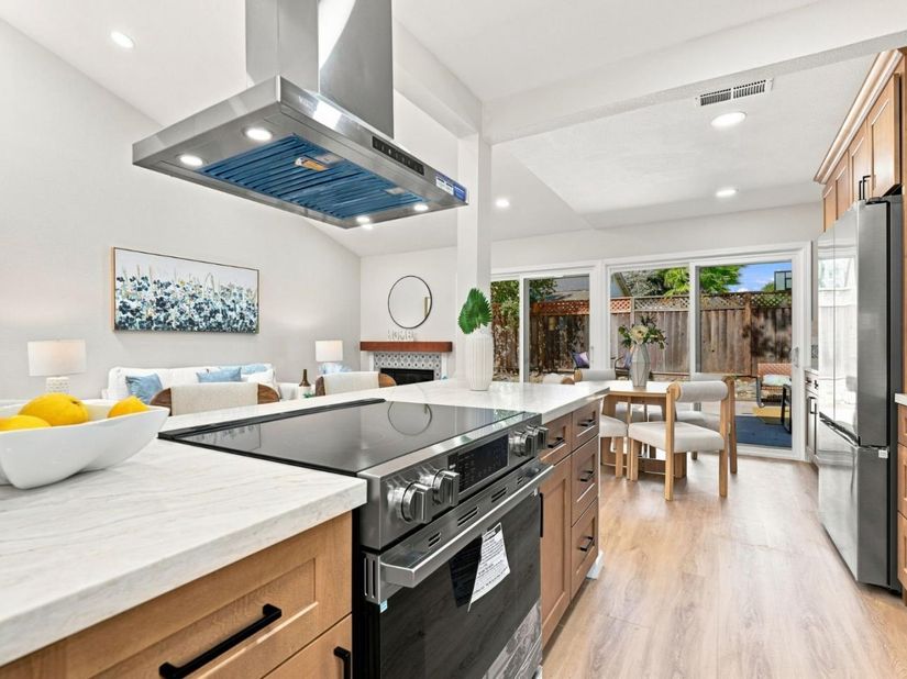 1385 Kelly Park Circle, Morgan Hill CA 95037