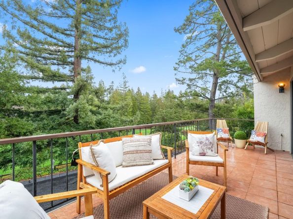 184 Sand Hill Circle, Menlo Park CA 94025