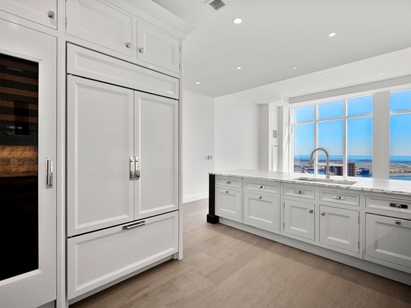 240 Devonshire Street PH 1F, Boston MA 02110