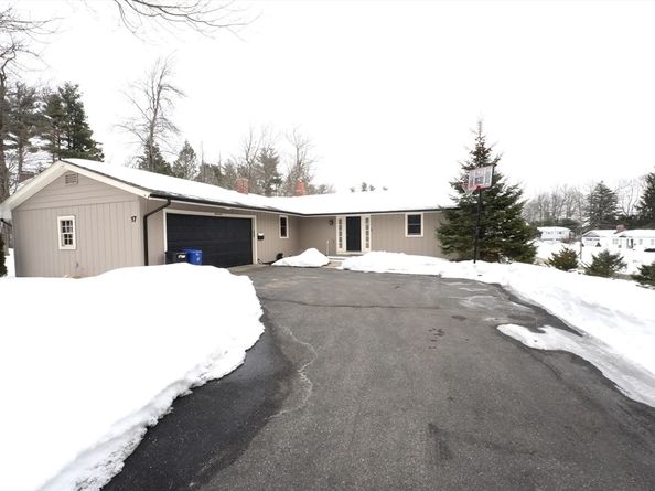 17 Walbridge Rd, Paxton MA 01612