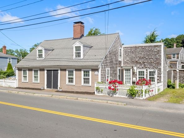 191-193 South St, Hingham MA 02043