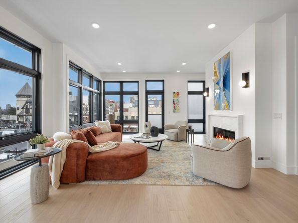 14 Green Street PHA, Brookline MA 02446