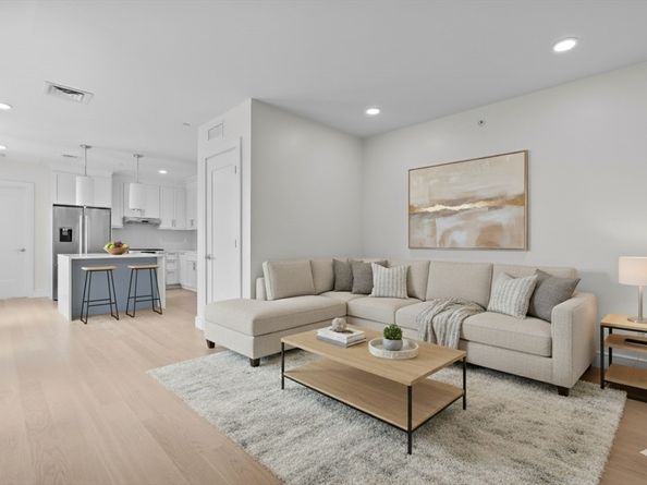 301 Border Street 603, Boston MA 02128