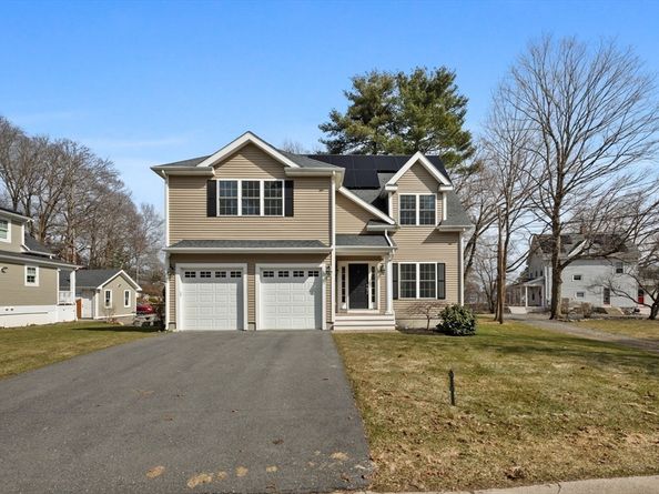 129 Dennison Ave, Framingham MA 01702