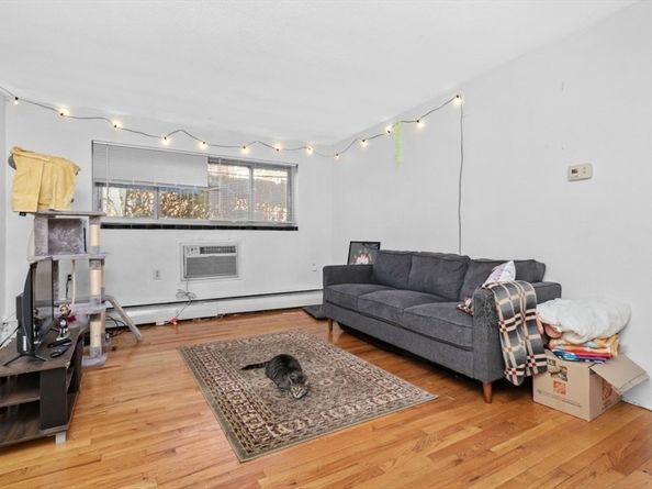 239 Kelton St 11, Boston MA 02134