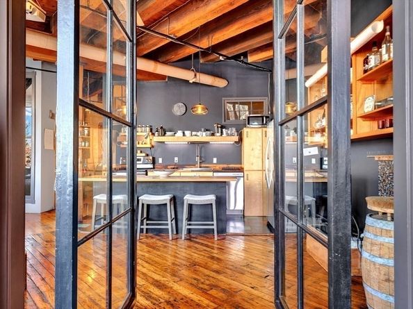 249 A Studio 26, Boston MA 02210