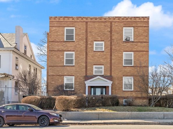 31 Chestnut St 5, Worcester MA 01609