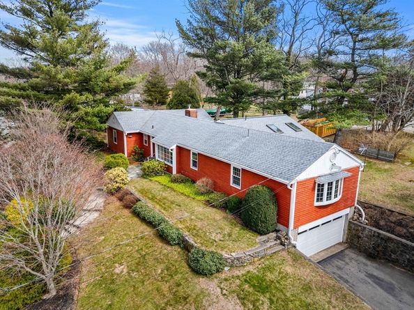 69 Kenneth Road, Marblehead MA 01945