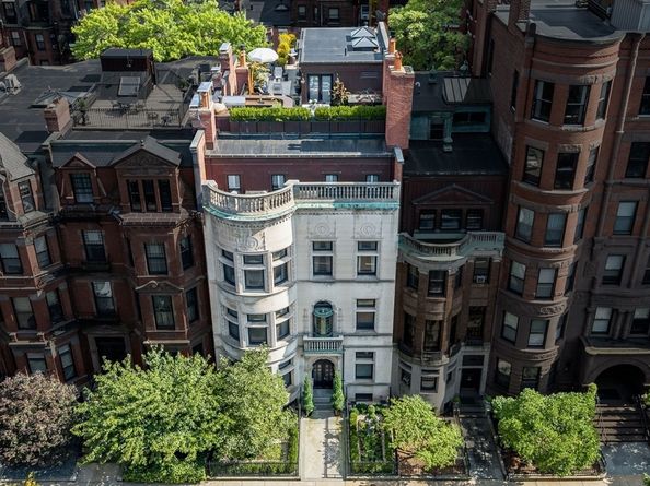 304 Commonwealth Ave PH, Boston MA 02115