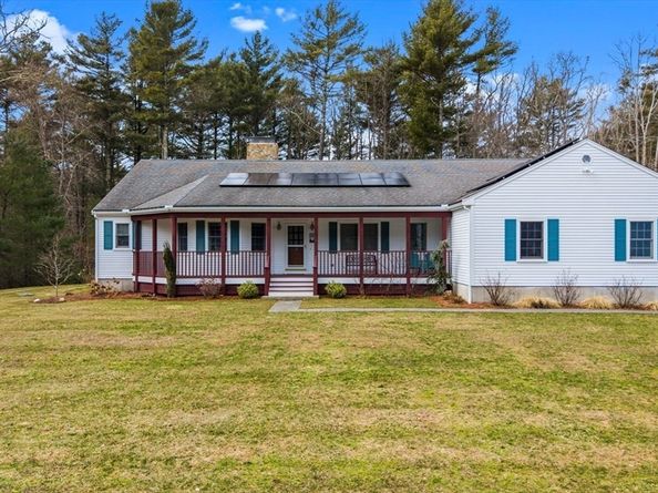 12 Brandt Beach Ave, Mattapoisett MA 02739