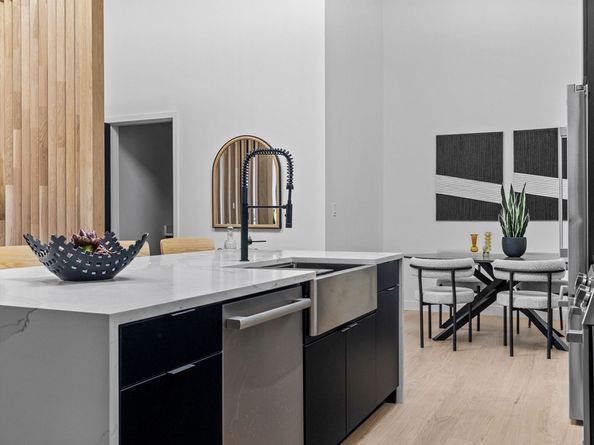 22 High Street 202, Boston MA 02122