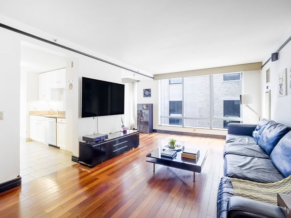 3 Avery St 804, Boston MA 02111