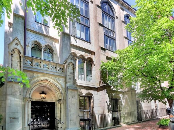 27 Chestnut 4C, Boston MA 02108