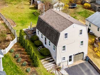 34 Maple Rd