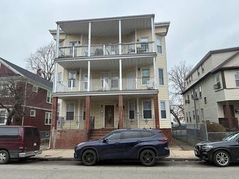 71 W. Selden St