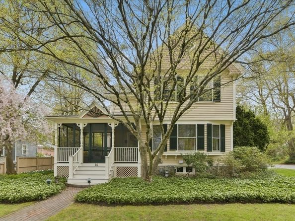 14 Locust Ave, Lexington MA 02421