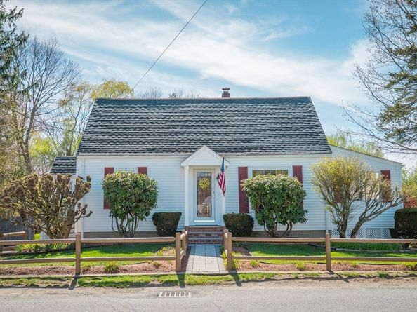 6 North Street, Wilmington MA 01887