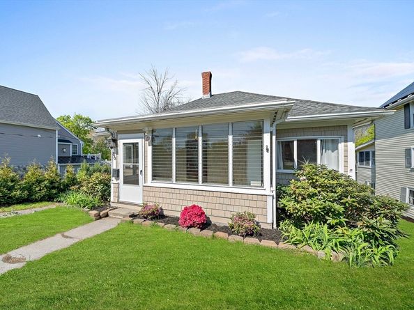 86 Prospect St, Canton MA 02021