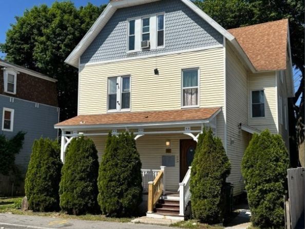 15 Russell St, Worcester MA 01609