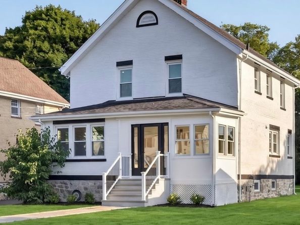 11 Hendrie Court, Stamford CT 06902