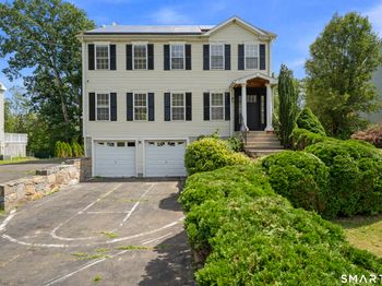 32 Marshall Avenue