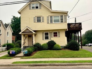 16 Cleveland Street