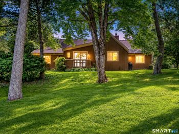 383 Sequoia Lane