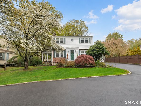 255 Huntington Street, Shelton CT 06484