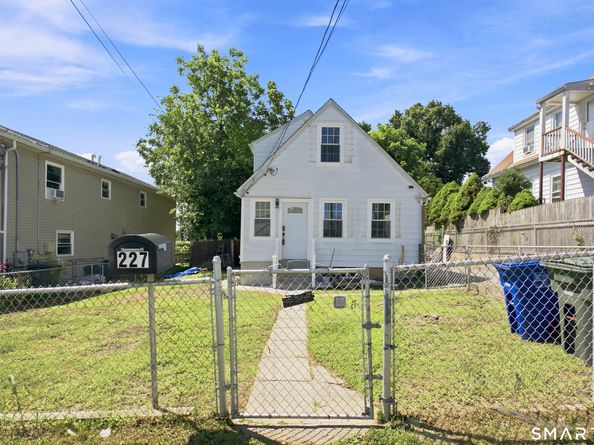 227 Sylvan Street, Bridgeport CT 06606