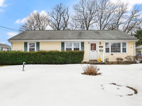 105 Daniel Drive, Bridgeport CT 06606