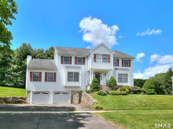 765 Cutspring Road, Stratford CT 06614