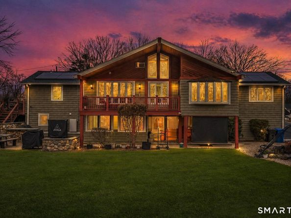 57 Gray Rock Road, Trumbull CT 06611