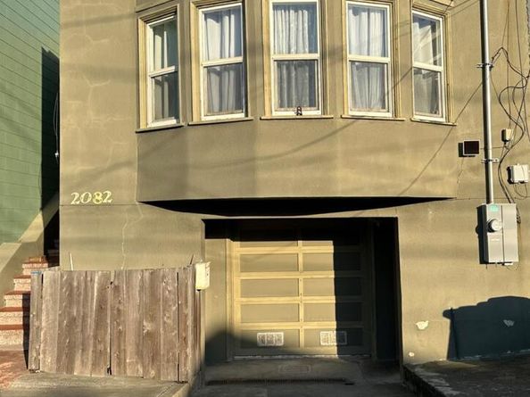 2082 46th Avenue, San Francisco CA 94116
