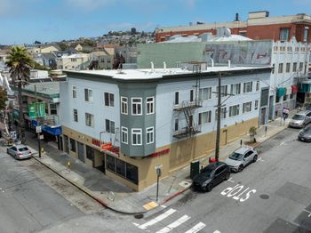 15 Russia Avenue