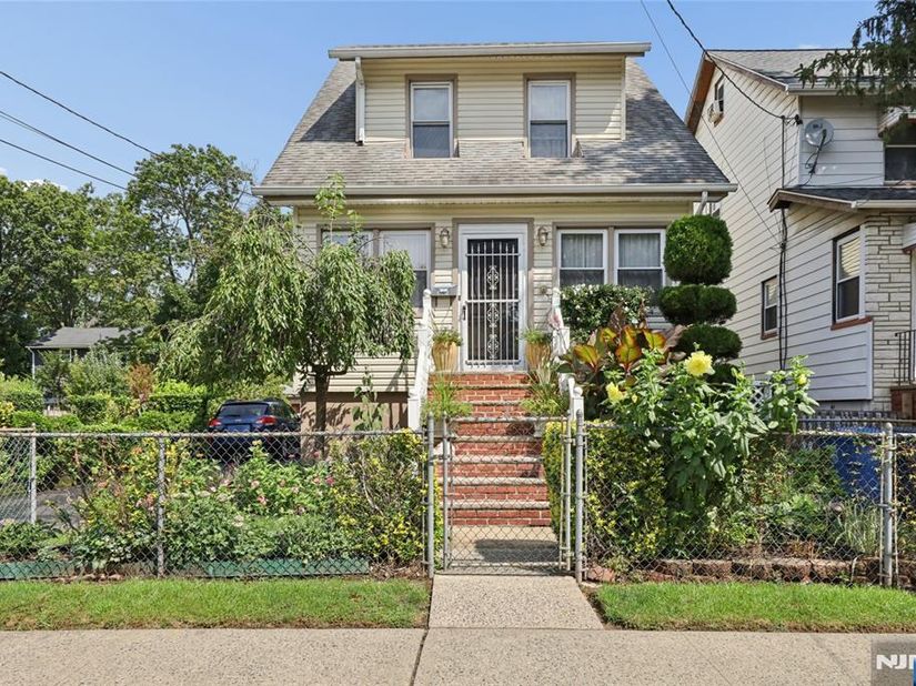 205 Warren Street, Englewood NJ 07631
