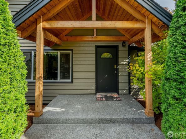 20006 68th Avenue NE, Kenmore WA 98028